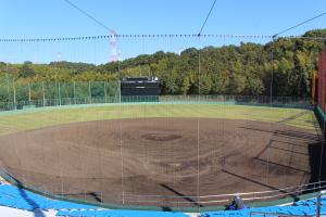 初戦の球場は町田にある小野路球場です。